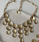 Colar Medalha Boho Chic Mix de Banhos