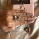 Colar  Longo Triângulo (escolha o banho)