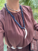 Colar longo Boho Cascalho e Dente escolha sua cor preferida!